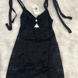 Live To Be Spoiled Black Lace w Cut-Out Halter Mini Dress Small NWT Small